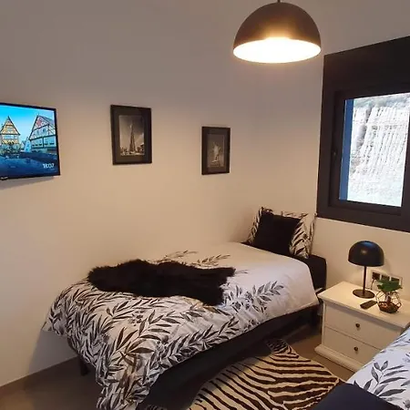 Sunset Waves By Mar Holidays